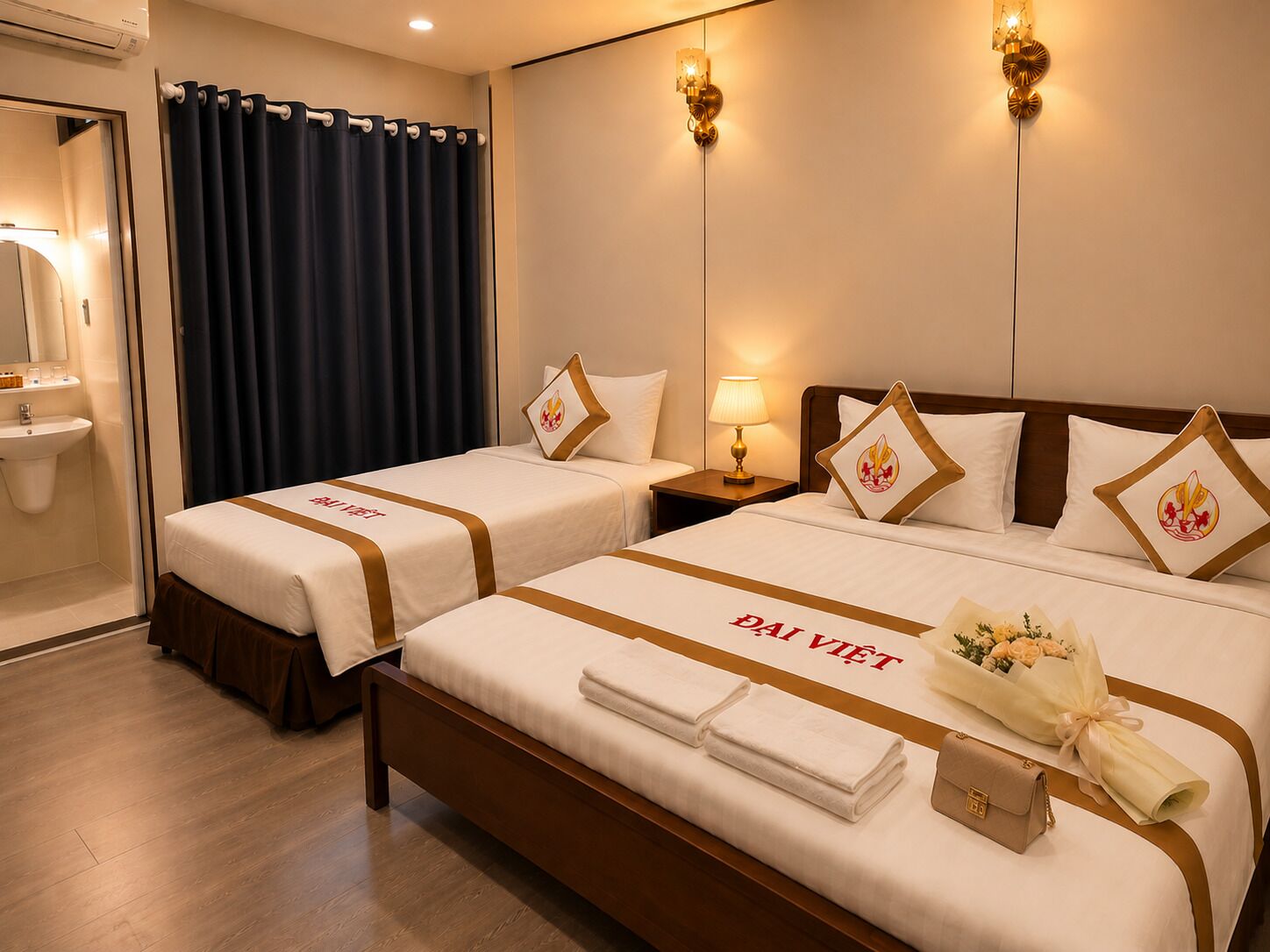Deluxe Triple Room | Desk, free WiFi