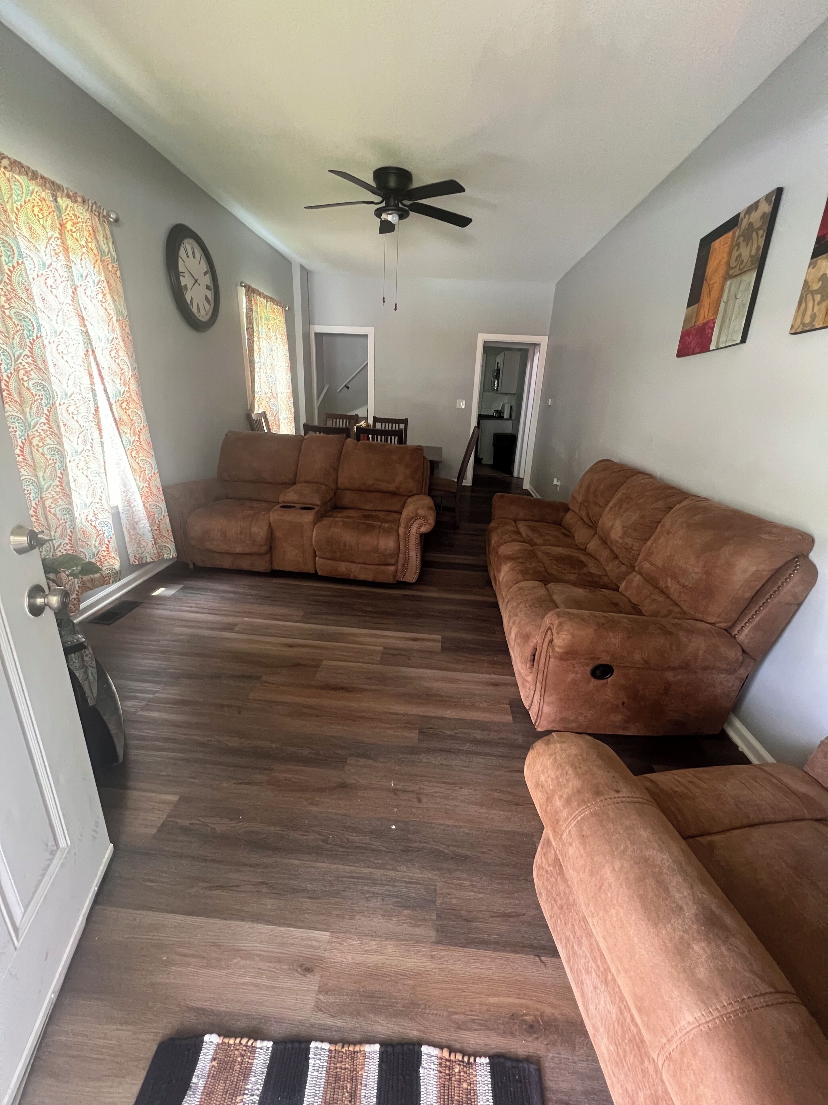 Spacious Centrally Located 4-bedroom House In Charming Kansas City - Kansas City, MO
