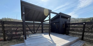 Villa, balcon, vue sur le jardin | Terrasse/patio