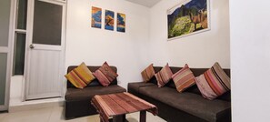 Living area - Arcopata Plaza (Cusco)