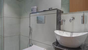 Premium Room | Bathroom