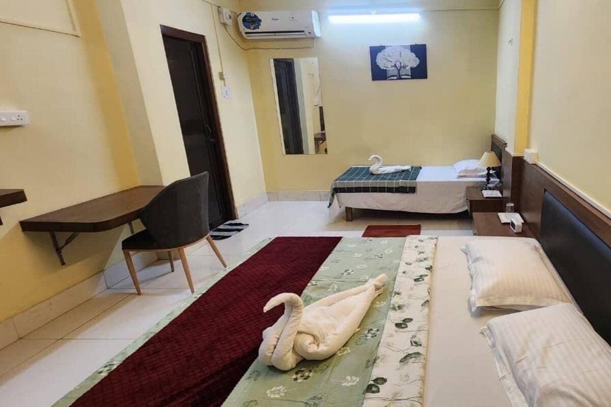 Triple Room