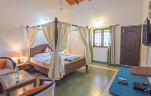 Individually decorated, individually furnished, laptop workspace - Balkatmane Heritage Spa Resort Udupi (Kundapur)