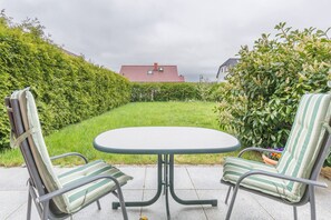 Outdoor dining - Vrbo Property (Boltenhagen)