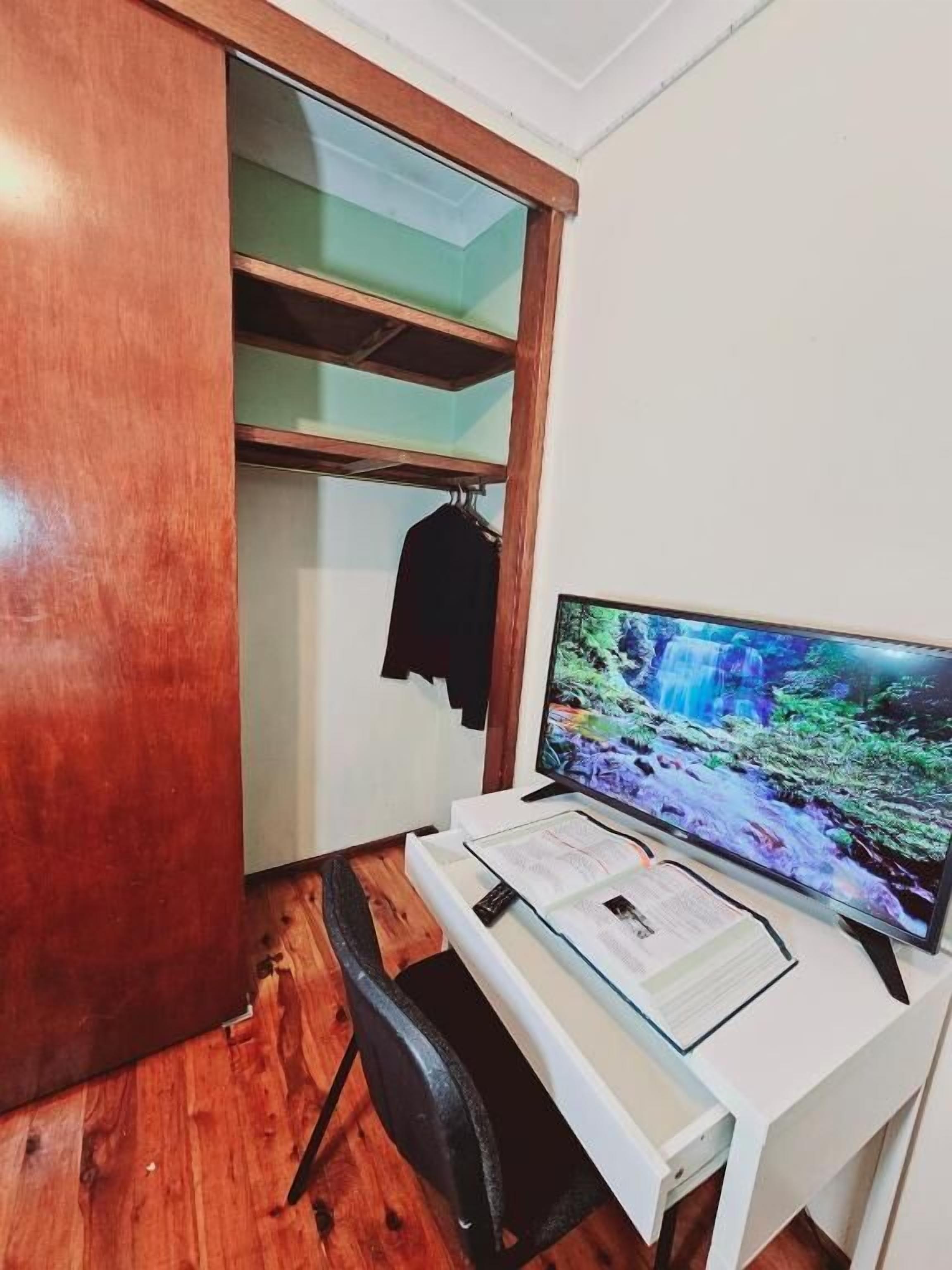 Kamar Double | Interior