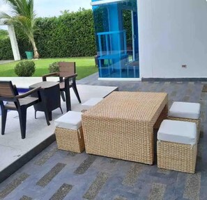 Nhà, 4 phòng ngủ, phù hợp cho người khuyết tật, hút thuốc | Khu ẩm thực ngoài trời