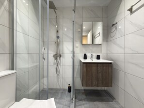 Bathroom - SmartLiving Central Apt 10 (Thessaloniki)