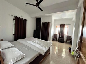 Double Room - Hotel Town Inn Srinagar (Srinagar)