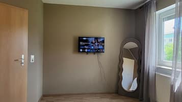 2 Schlafzimmer, Bügeleisen/Bügelbrett, WLAN, Bettwäsche