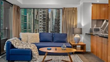 Deluxe Apartment, Balcony, City View | Living area