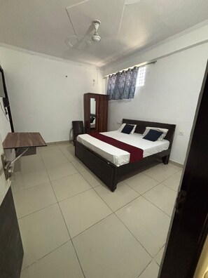 Free WiFi - Hindon Hotel (Ghaziabad)