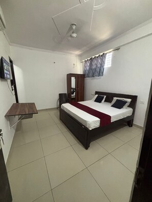 Free WiFi - Hindon Hotel (Ghaziabad)