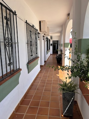 Property grounds - Hotel Apolo XI (Tarifa)