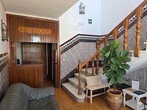 Interior - Hotel Apolo XI (Tarifa)
