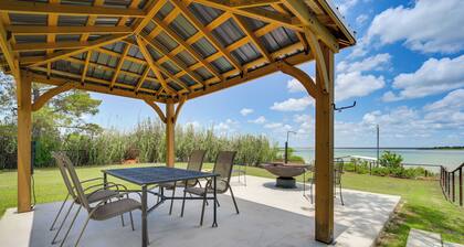 Cabin w/ Dock on Hubbard Creek Lake: Pets Welcome!