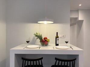 Dining - SmartLiving Central Apt 11 (Thessaloniki)