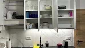 Imagen sin descripción, 4 de 28, botón
