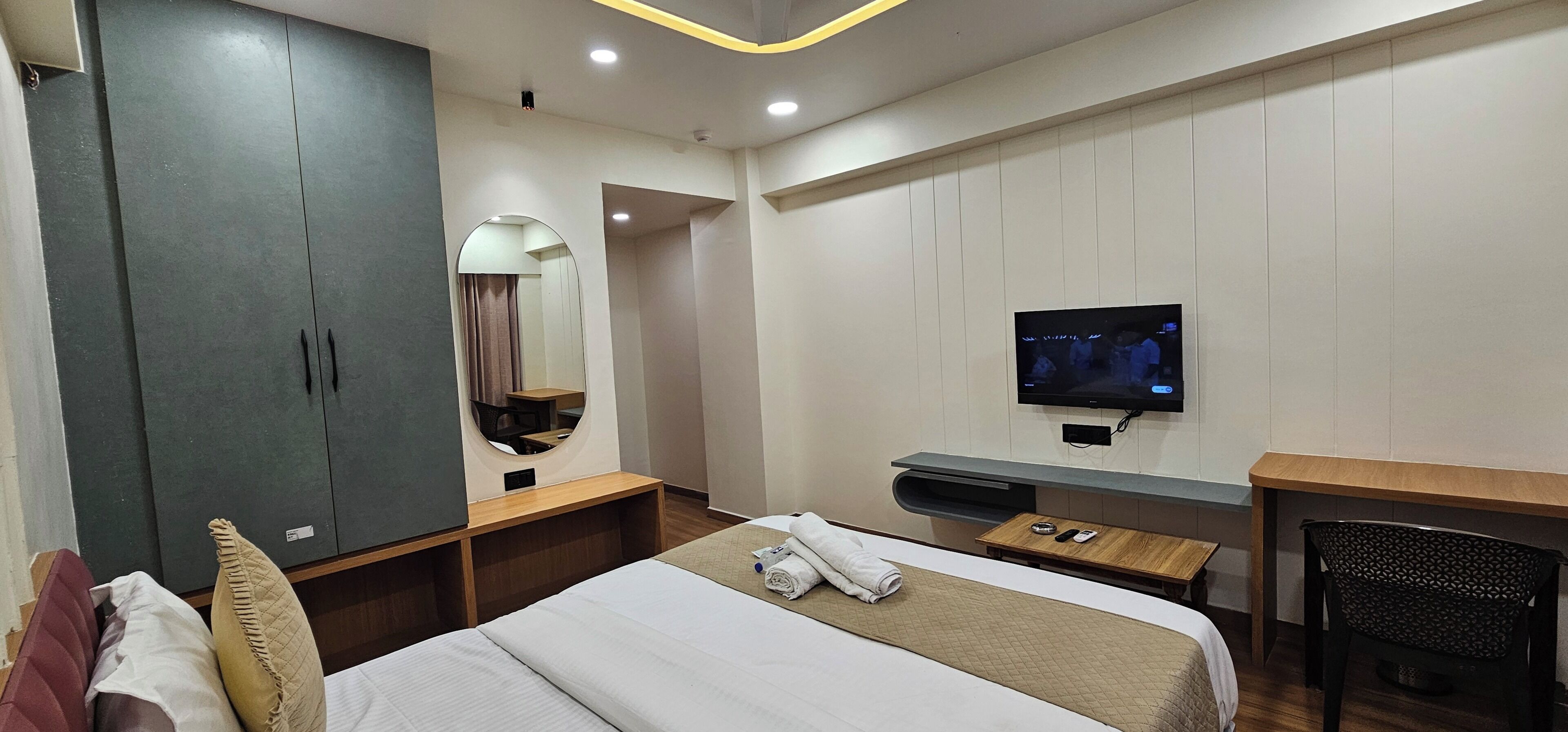 Deluxe Double Room, City View | In-room safe, desk, laptop workspace, iron/ironing board