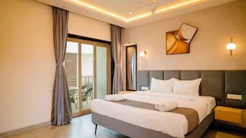 Deluxe Suite, Garden View