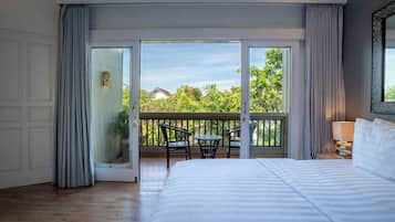 Villa | Premium bedding, iron/ironing board, free WiFi, bed sheets