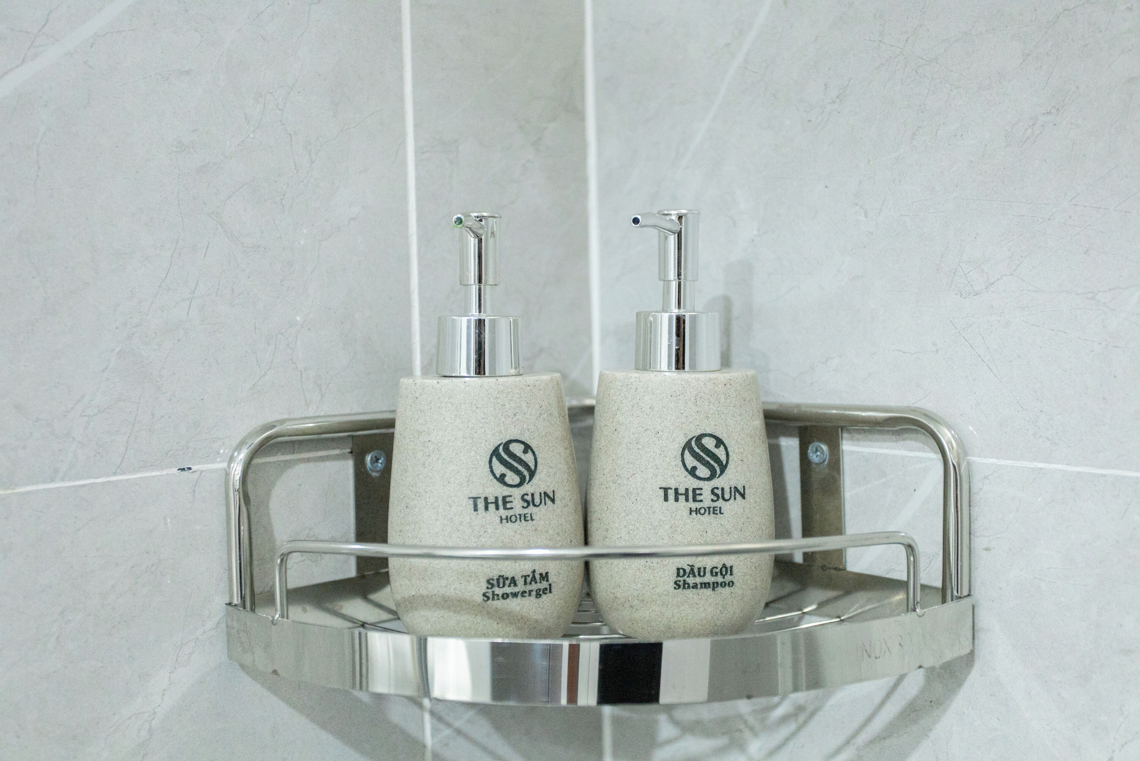 Deluxe Double or Twin Room, City View | Bathroom amenities | Shower, hair dryer, towels, shampoo