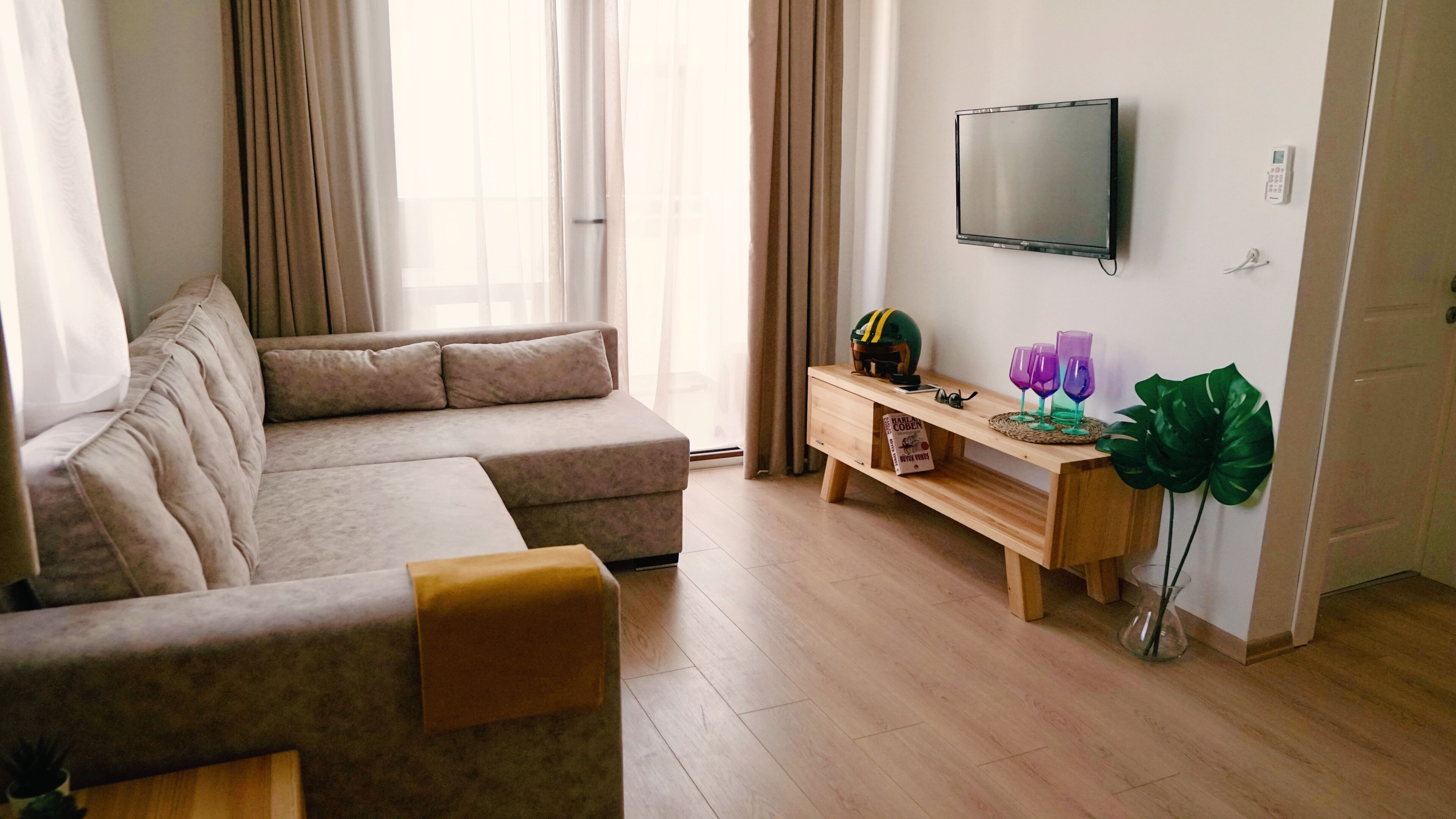Apartment, 1 Bedroom, Garden View | Ruang tamu