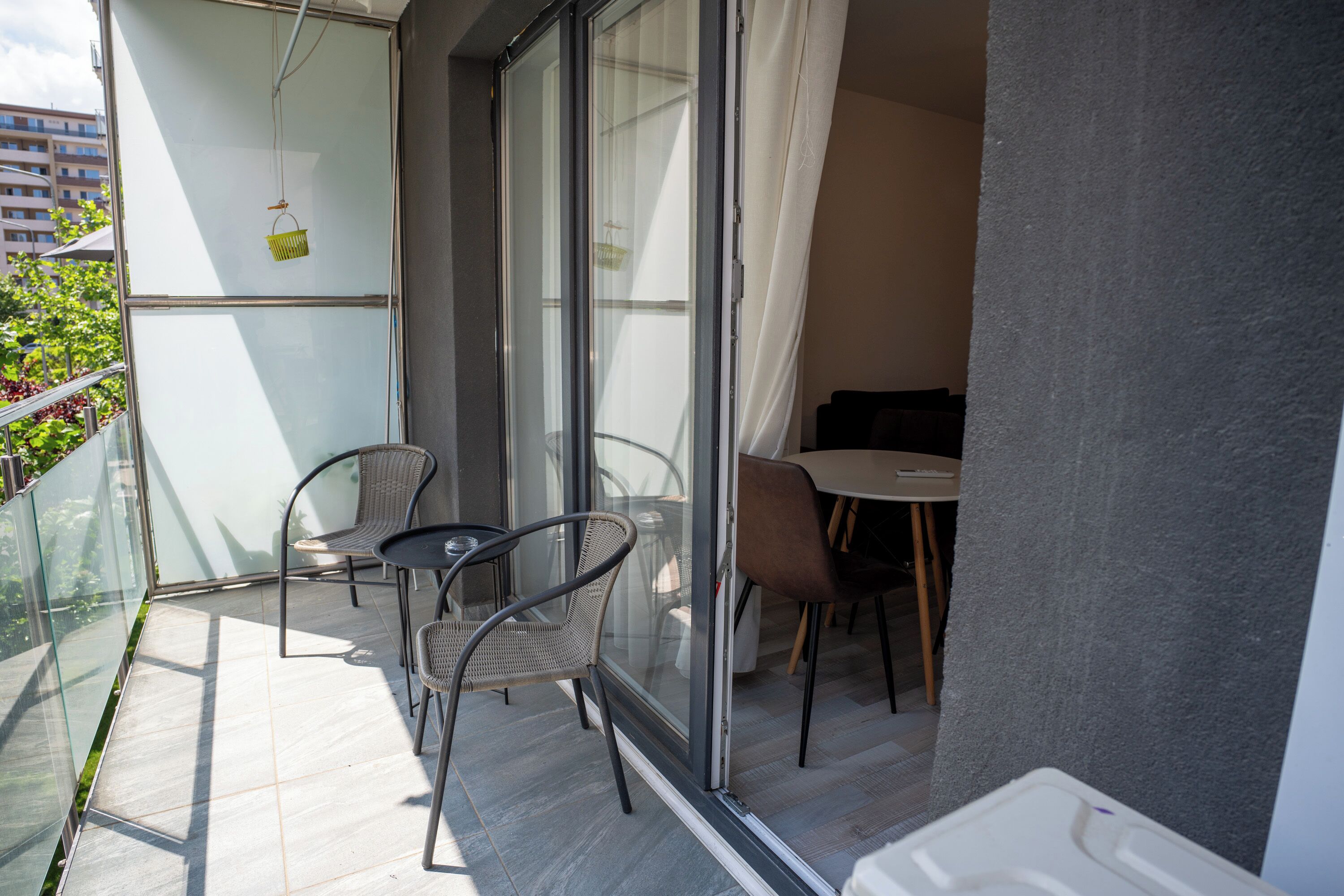 Appartement, balkon, uitzicht op stad | Buiten dineren