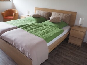 Room - Alte Schmiede by the Stream with Black Forest Plus Card (Baiersbronn)