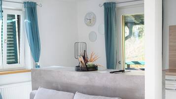 Appartamento Comfort, balcone, vista montagna | Area soggiorno