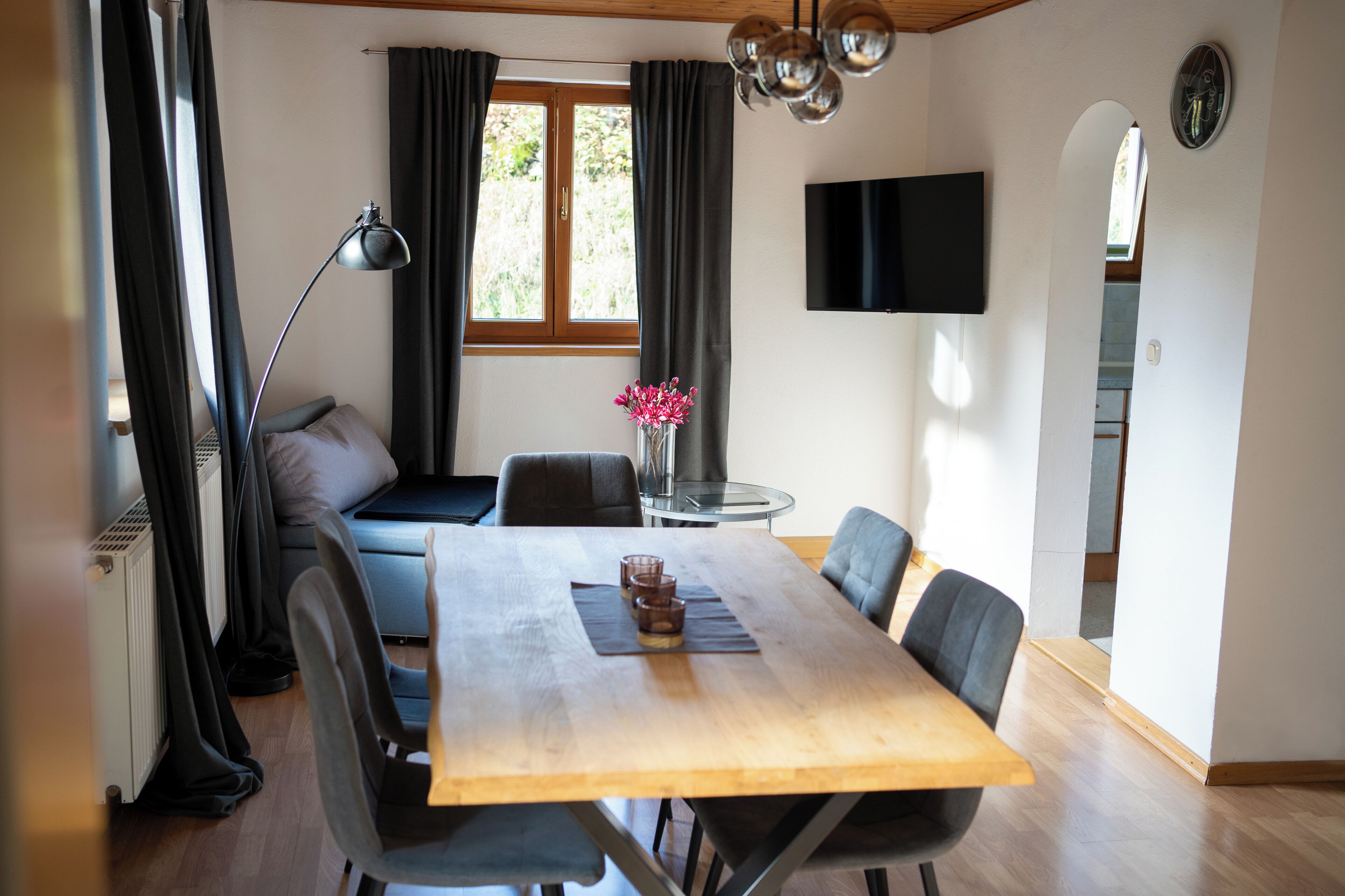 Comfort appartement, 2 slaapkamers, balkon, uitzicht op bergen | Dineren