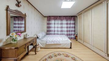 Basic Room, 2 Bedrooms (entire home)