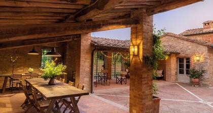 Villa in Frosini with 6 bedrooms sleeps 12