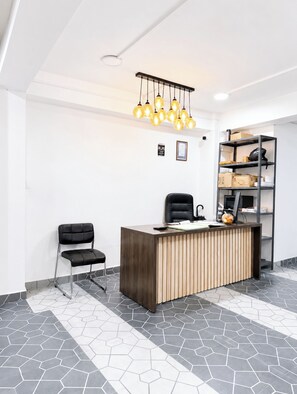 Reception - Hotel Mount Breeze Nainital (Nainital)