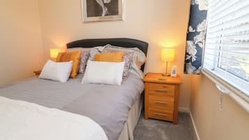 3 bedrooms, WiFi (free), individually decorated, individually furnished