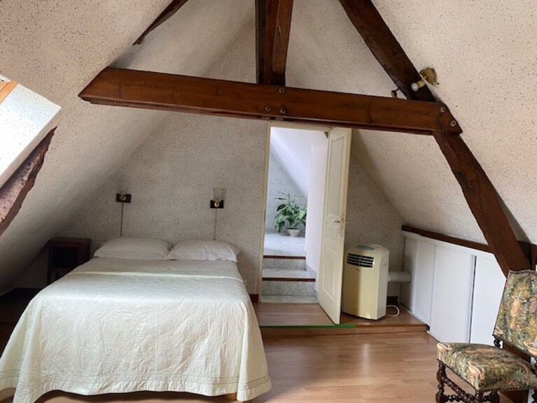 Chambre D'hôtes Le Relais Des Hirondelles - Gardénia Jardin Dans La Propriété - Gisors