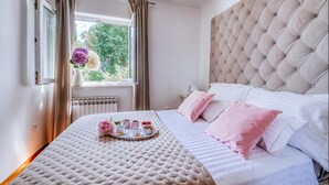 Villa, Gartenblick | Zimmersafe, Verdunkelungsvorhänge, Bügeleisen/Bügelbrett