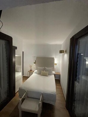 Free WiFi - HOTEL BOUTIQUE ALMA ANDALUSI (Córdoba)