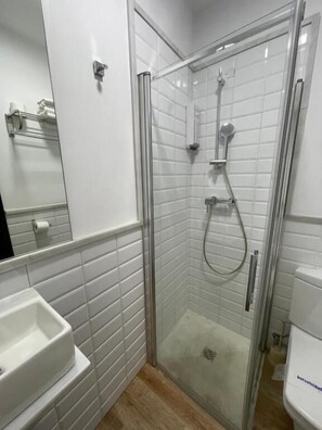 Bathroom - HOTEL BOUTIQUE ALMA ANDALUSI (Córdoba)