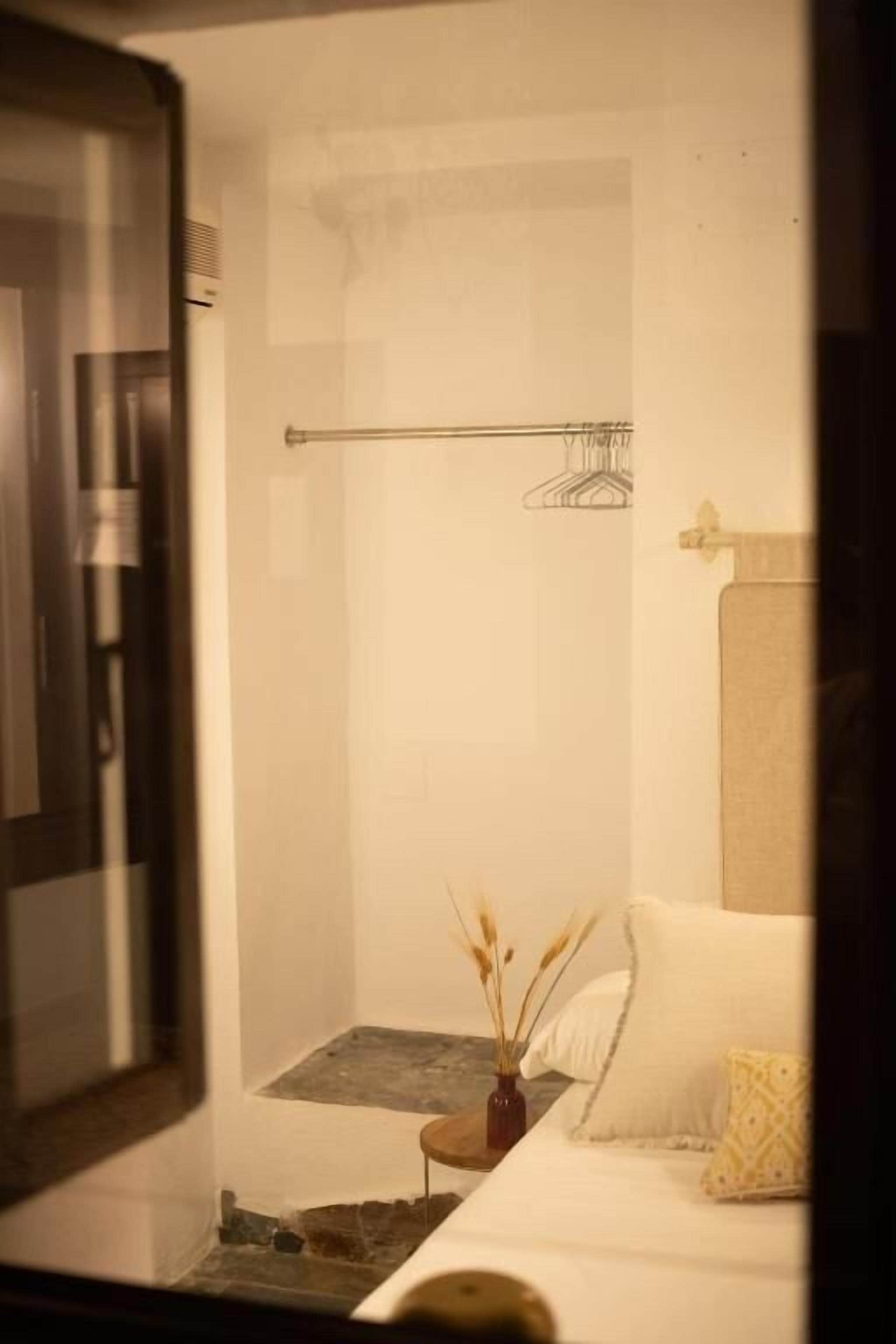 Kamar Double, patio, pemandangan halaman | Interior