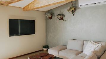 Casa mobile Luxury, vista fiume | Area soggiorno