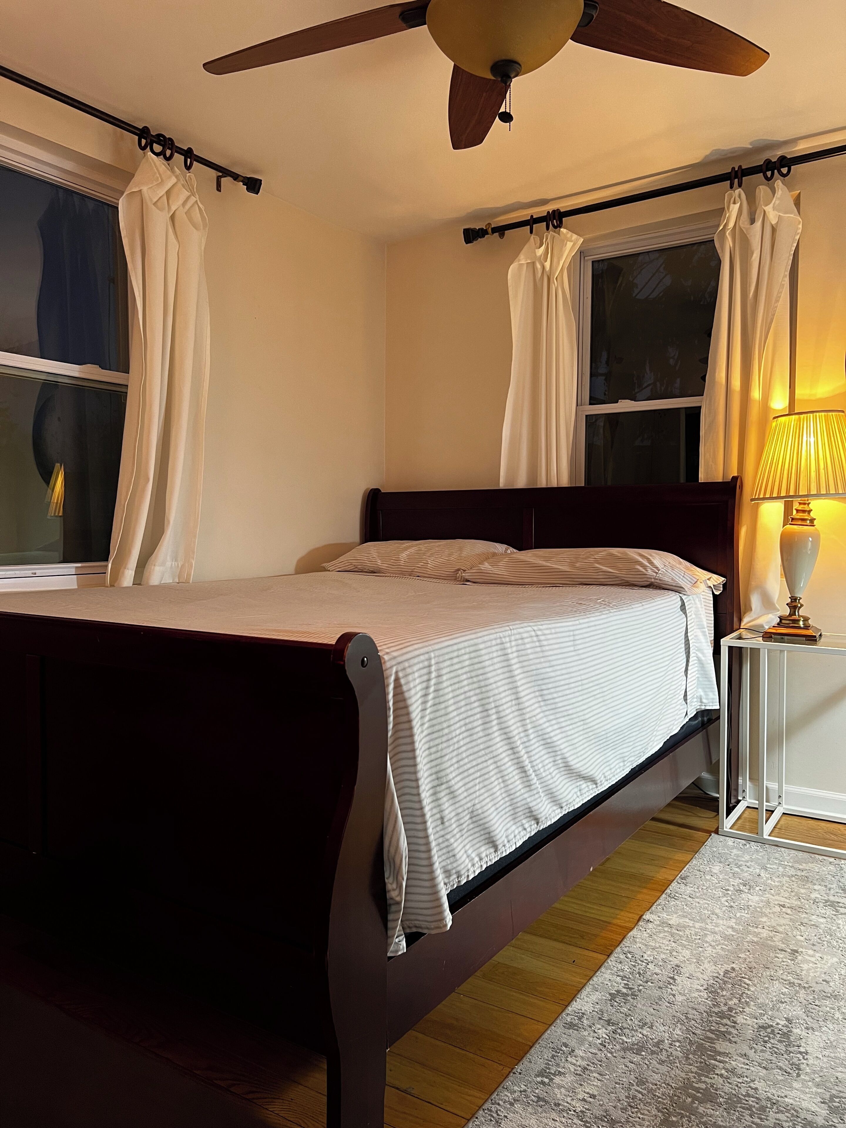 3 bedrooms, in-room safe, desk, iron/ironing board