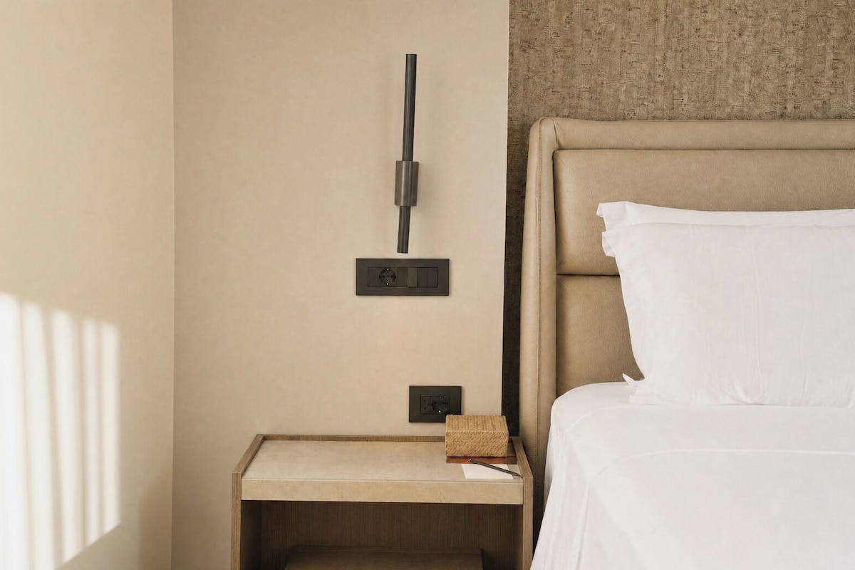 Minibar, espace de travail pour ordinateur portable, Wi-Fi gratuit