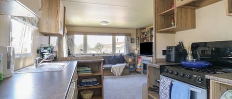 Cottage | Interior