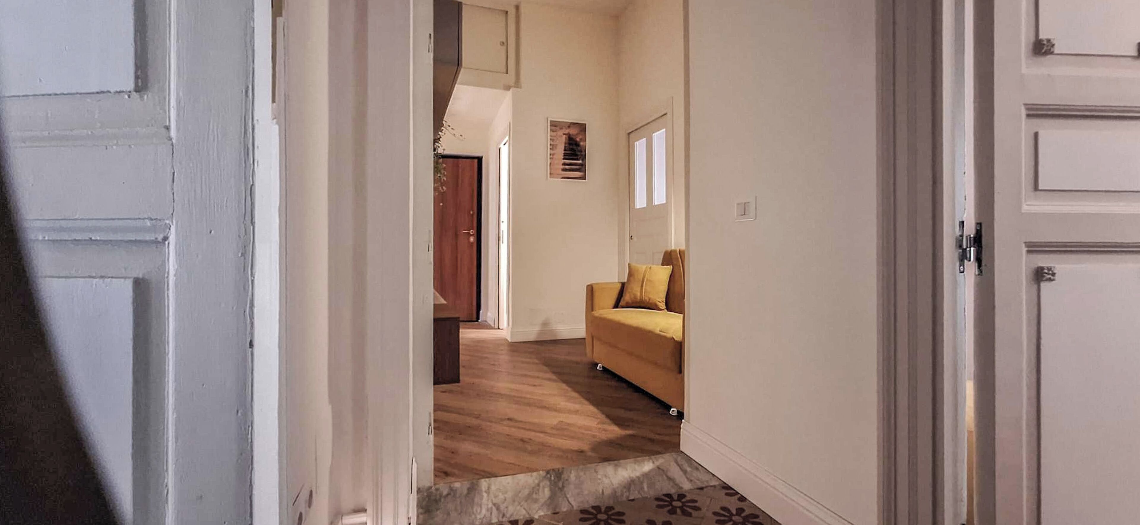 Appartamento, balcone | Interni
