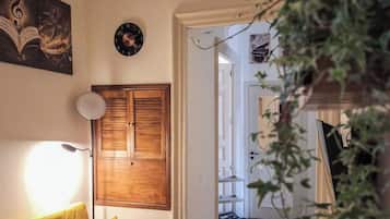 Apartment, Balcony | Bahagian dalam