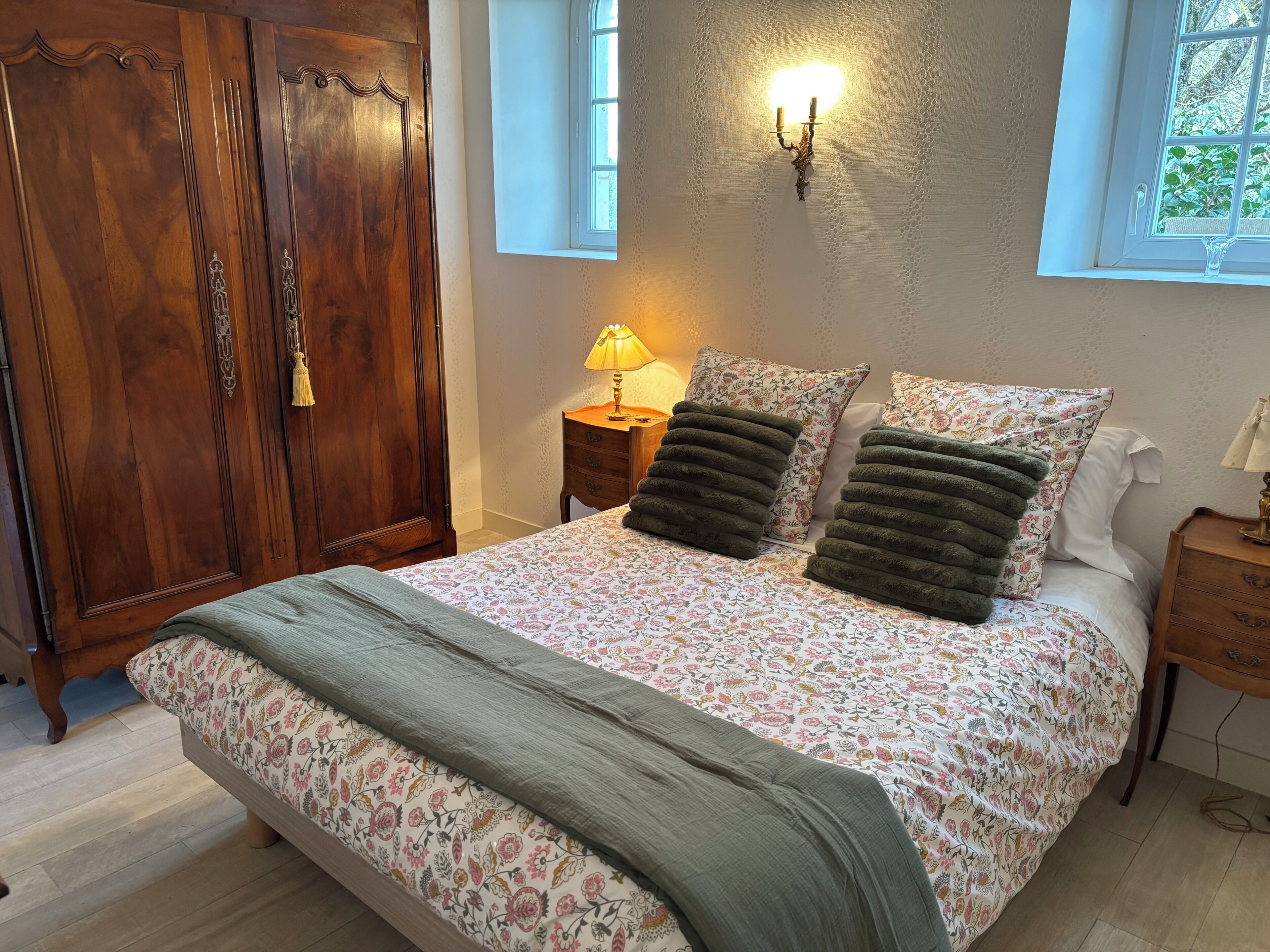 3 Schlafzimmer, Bügeleisen/Bügelbrett, Internetzugang, Bettwäsche