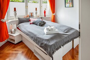 2 Schlafzimmer, Bügeleisen/Bügelbrett, WLAN, Bettwäsche