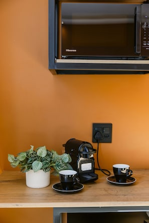 Microwave - The Jester Boutique Hotel (Cape Town)