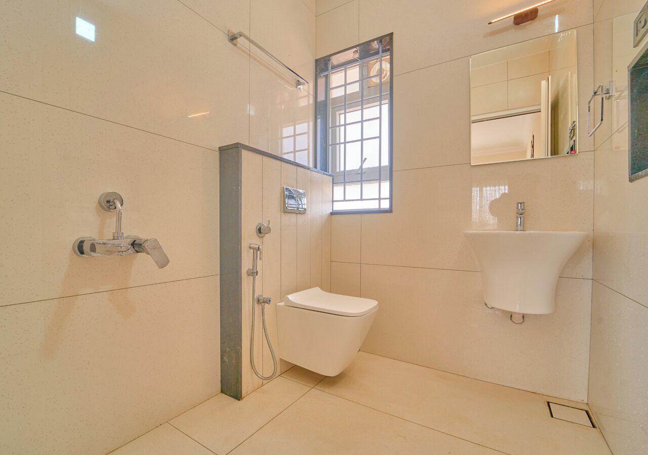 Habitación doble clásica | Baño | Regadera, toallas, jabón 