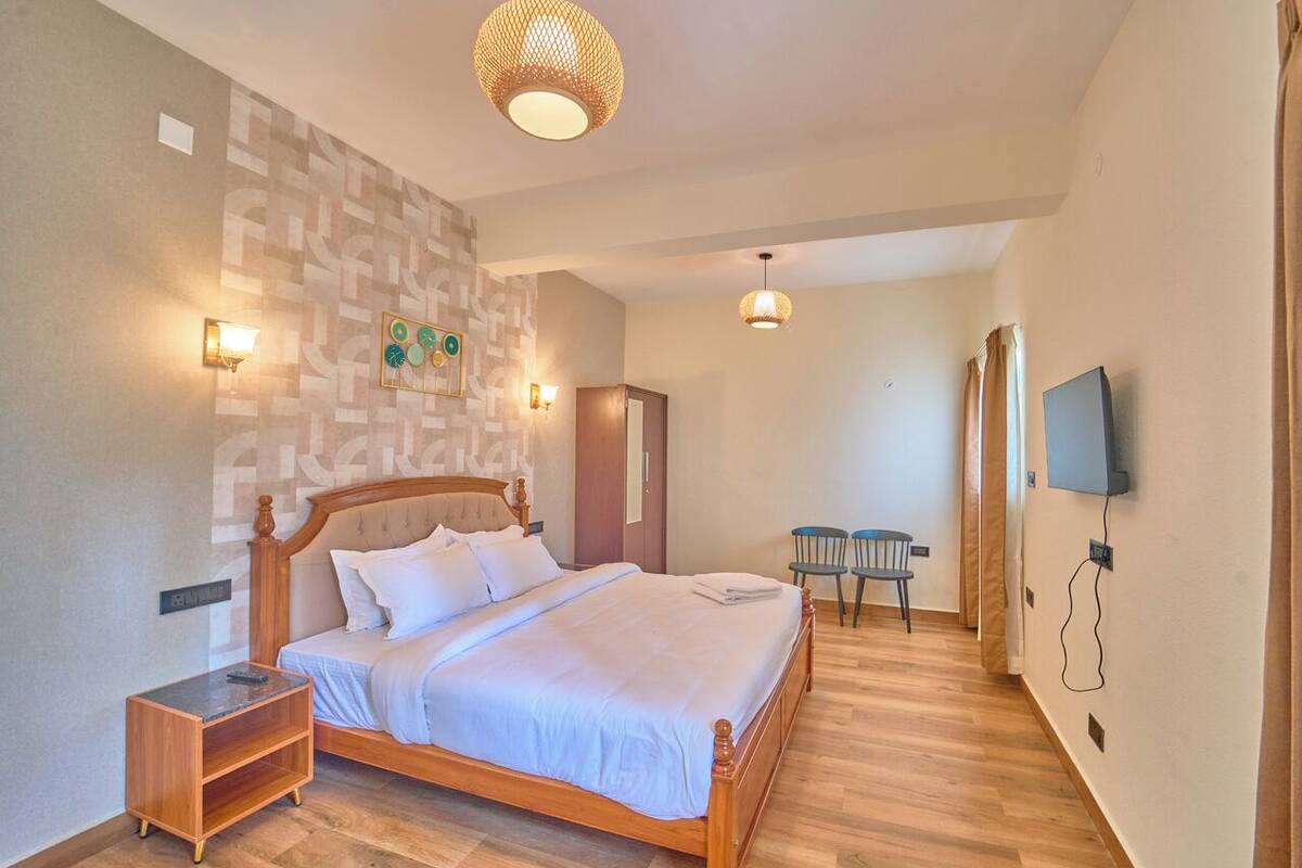 Studio Suite | Free WiFi